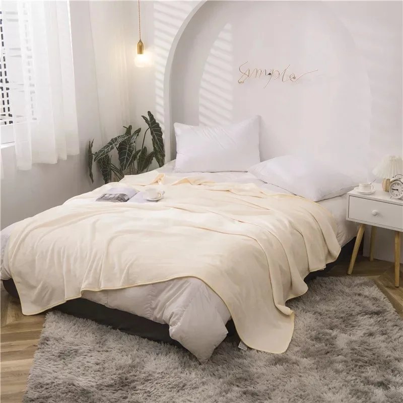 Multi-size and Multicolor Flannel Solid Color Blanket Soft Blankets for Beds Sofa Throw Blanket Cover White Pink Blue 180*200cm
Multi-size and Multicolor Flannel Solid Color Blanket Soft Blankets for Beds Sofa Throw Blanket Cover White Pink Blue 180*200cm