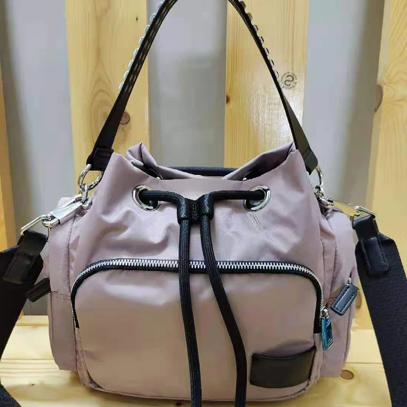2021 New Women Backpack Original Brand Handbag Multi-Pocket Nylon Travel Back Pack Mochila Crossbody Bag for Ladies Bolsos Mujer
2021 New Women Backpack Original Brand Handbag Multi-Pocket Nylon Travel Back Pack Mochila Crossbody Bag for Ladies Bolsos Mujer