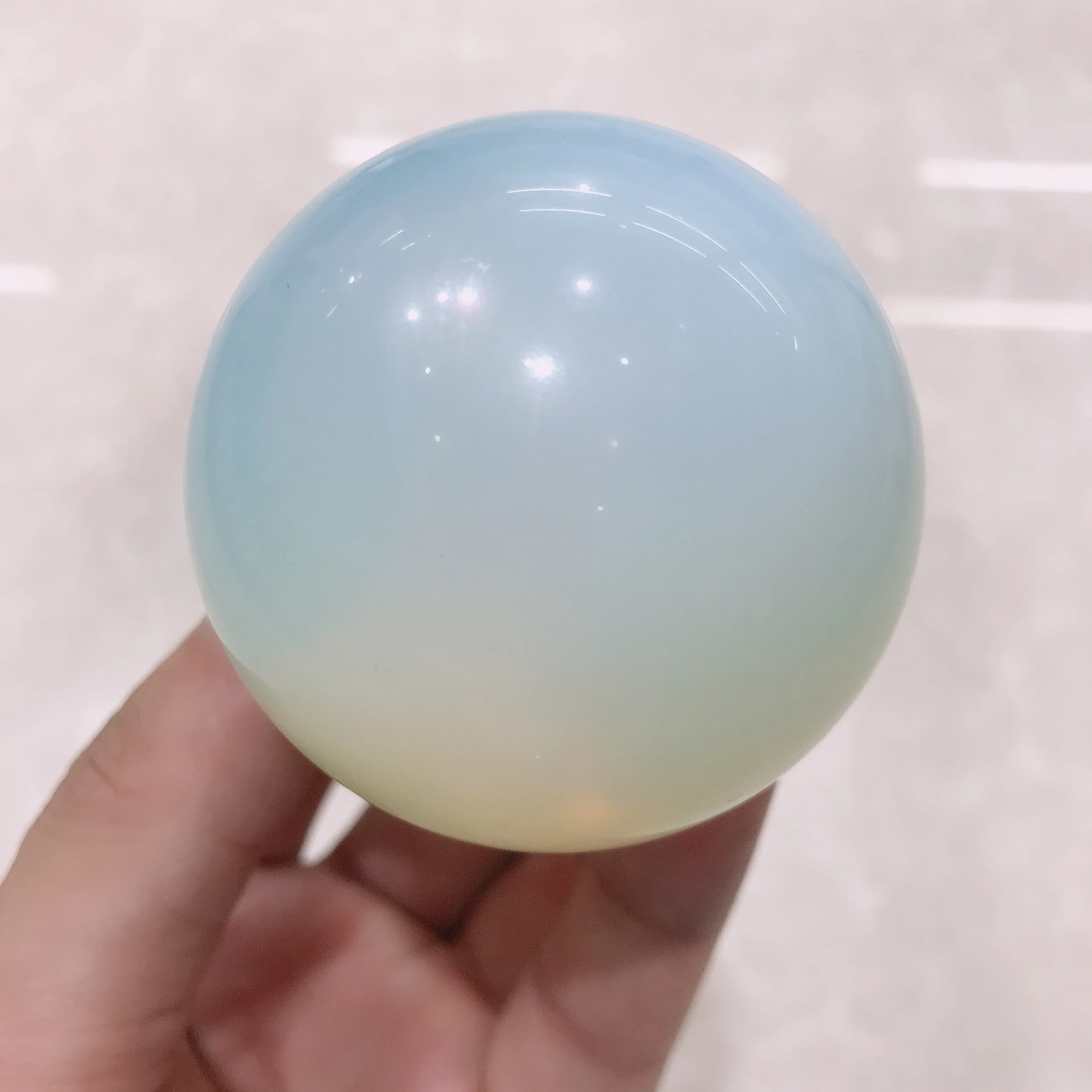 1pc Natural Quartz Opalite Crystal Energy Ball Reiki Stone Home Office Aquarium Decoration Accessories Gems
1pc Natural Quartz Opalite Crystal Energy Ball Reiki Stone Home Office Aquarium Decoration Accessories Gems