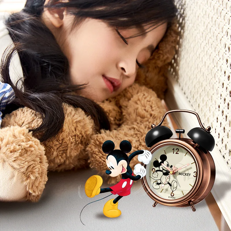 Authentic Disney Mickey Cute Alarm Clock Classic Retro Table Clock Bedroom Clock High Volume Student Children
Authentic Disney Mickey Cute Alarm Clock Classic Retro Table Clock Bedroom Clock High Volume Student Children