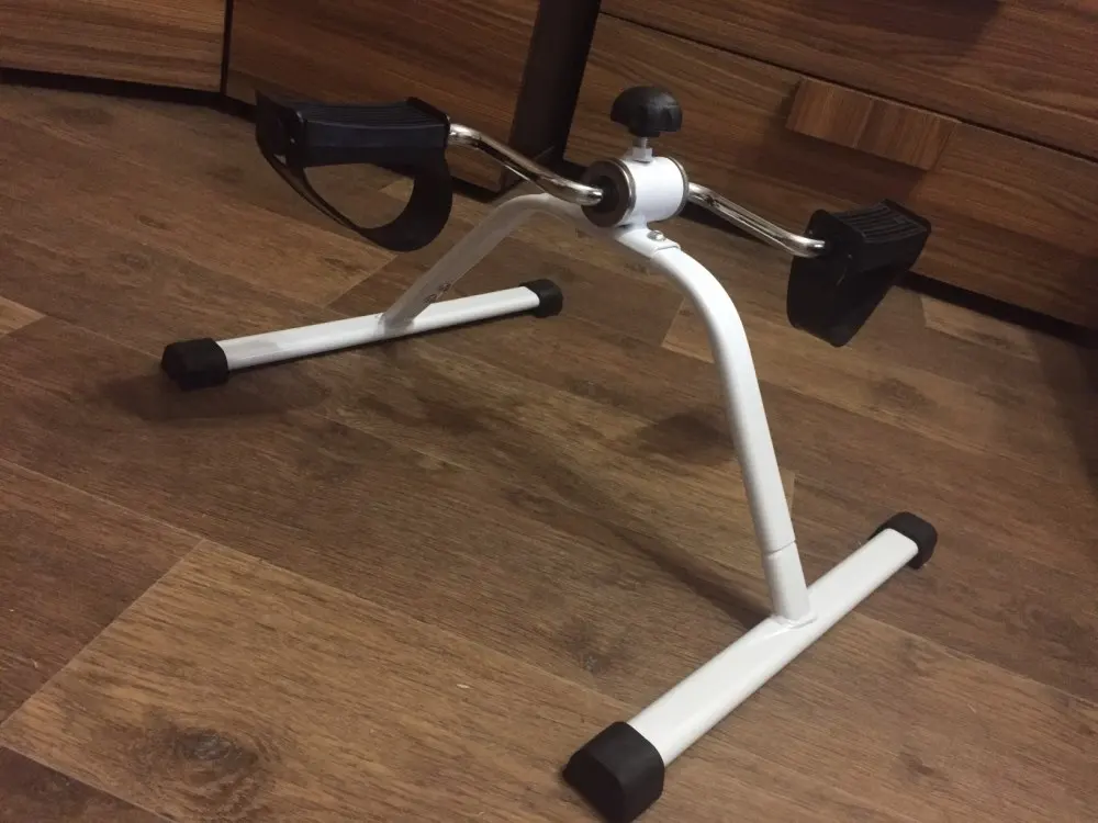 Household Portable Pedal Exerciser Leg Training Fitness Machine Home Mini Bicycle Trainer Indoor Leg Rehabilitation Equipment
Household Portable Pedal Exerciser Leg Training Fitness Machine Home Mini Bicycle Trainer Indoor Leg Rehabilitation Equipment