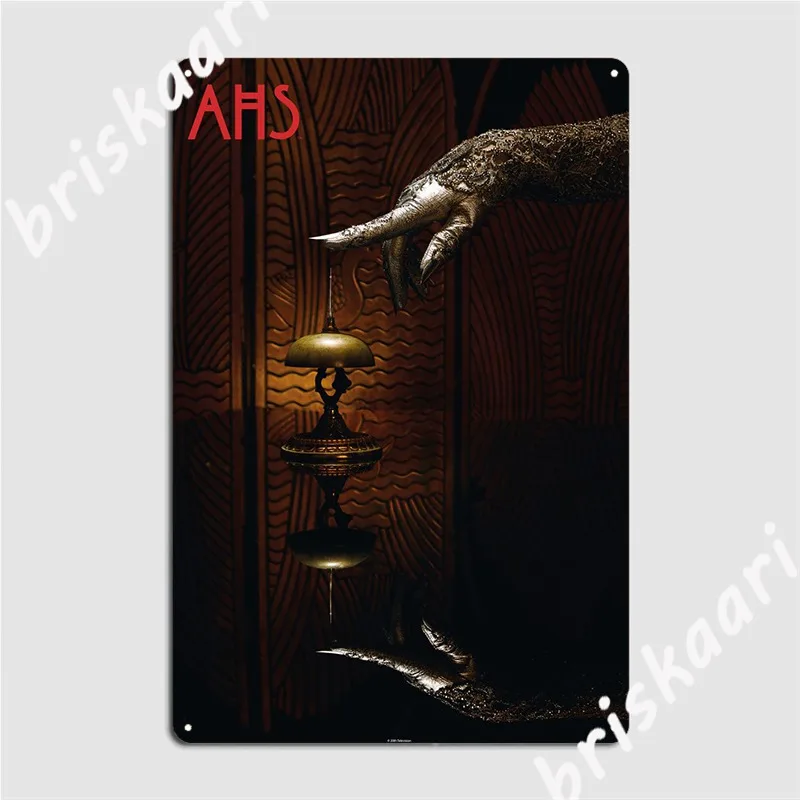 Металлический постер в виде колокольчика для ресепшн в отеле
Металлический постер в виде колокольчика для ресепшн в отеле