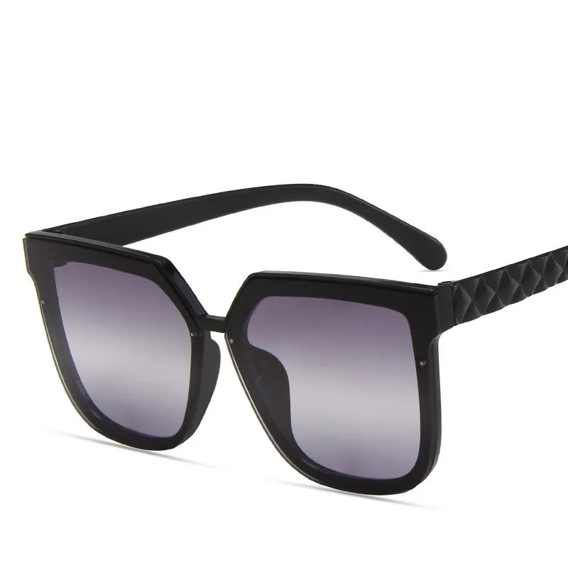 Vintage Fashion square Sunglasses Women Sexy Retro fashion Sun Glasses Brand Designer Colorful Eyewear For Female Oculos De Sol
Vintage Fashion square Sunglasses Women Sexy Retro fashion Sun Glasses Brand Designer Colorful Eyewear For Female Oculos De Sol