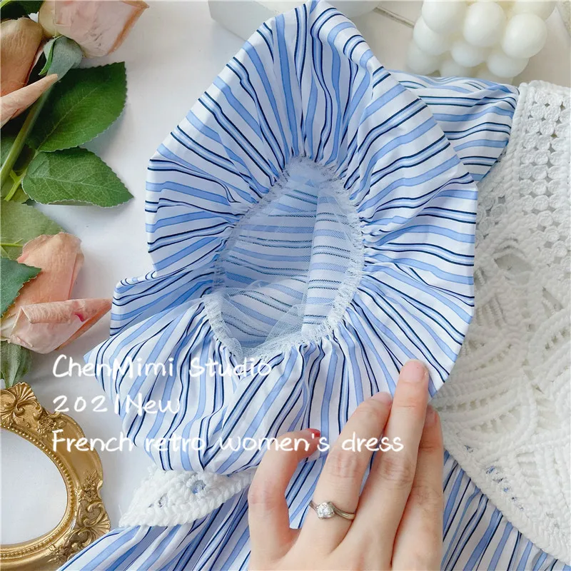 Vintage Shirt Court Style Lace Hollow-out Stitching Striped Short Puff Sleeve Blouse Women Elegant Loose Ladies Tops Blusas
Vintage Shirt Court Style Lace Hollow-out Stitching Striped Short Puff Sleeve Blouse Women Elegant Loose Ladies Tops Blusas