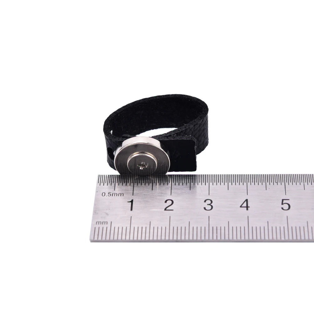 1X Magnetic Hunting Ball Leather Bag Pack Sling for Professional Catapult Slingshot slingshot ring 15*3mm
1X Magnetic Hunting Ball Leather Bag Pack Sling for Professional Catapult Slingshot slingshot ring 15*3mm