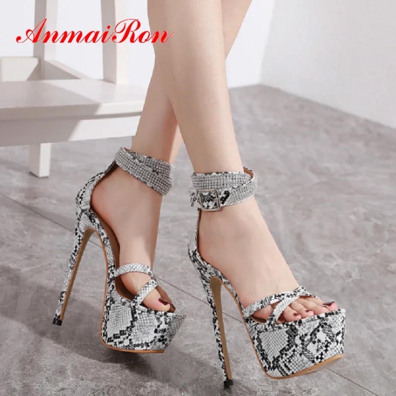 ANMAIRON 2020 Sexy Animal Prints Buckle Strap High Heel Sandals PU Luxury Shoes Women Designers Thin Heel Platform Sandals 34-40
ANMAIRON 2020 Sexy Animal Prints Buckle Strap High Heel Sandals PU Luxury Shoes Women Designers Thin Heel Platform Sandals 34-40