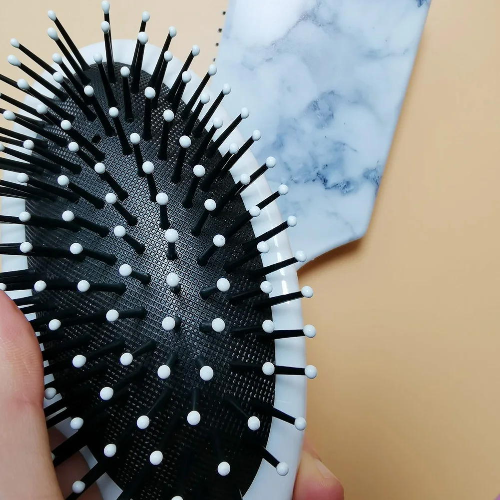 New Hair Brush Portable Hairdressing Comb Scalp Massage Hairbrush Smooth Hair Airbag Comb for Women Men 
New Hair Brush Portable Hairdressing Comb Scalp Massage Hairbrush Smooth Hair Airbag Comb for Women Men