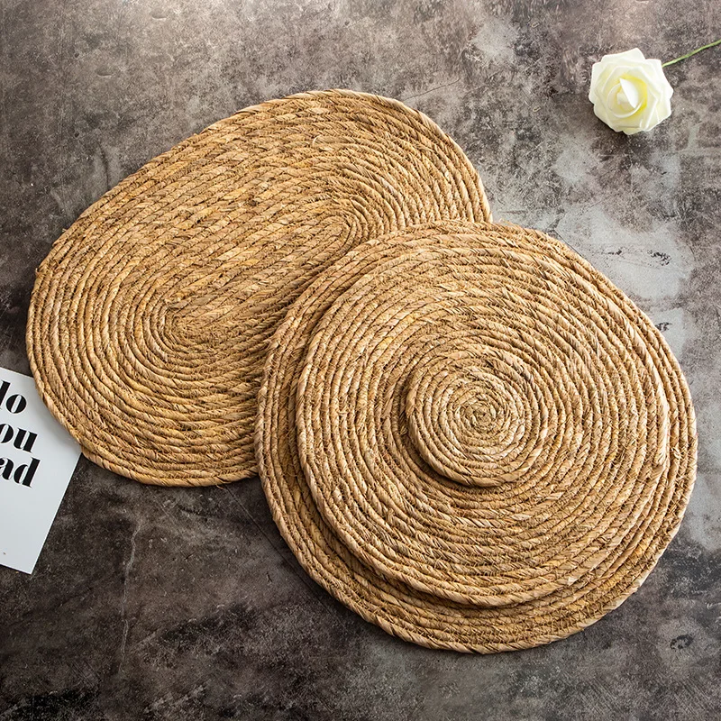 Household Anti-scalding Straw Woven Heat Insulation Pad Handmade Round Non-slip Tea Mat Simple Home Kitchen Table Decoration
Household Anti-scalding Straw Woven Heat Insulation Pad Handmade Round Non-slip Tea Mat Simple Home Kitchen Table Decoration