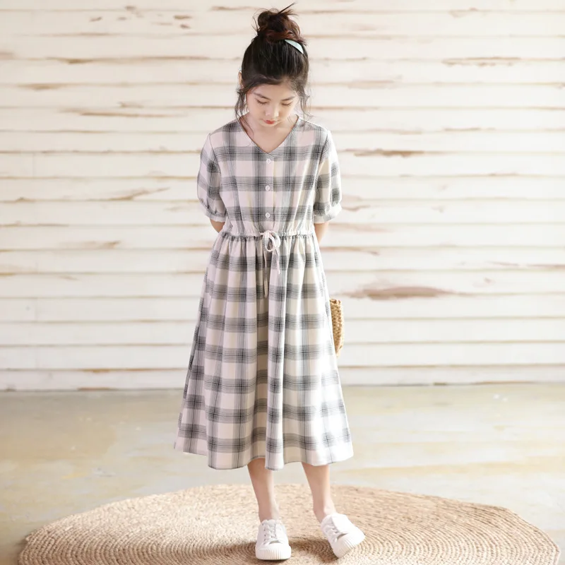 Girls Big Kids Loose Dress 2021 Summer Children Loose Retro Waist Drawstring V-neck Fairy Plaid Dress
Girls Big Kids Loose Dress 2021 Summer Children Loose Retro Waist Drawstring V-neck Fairy Plaid Dress