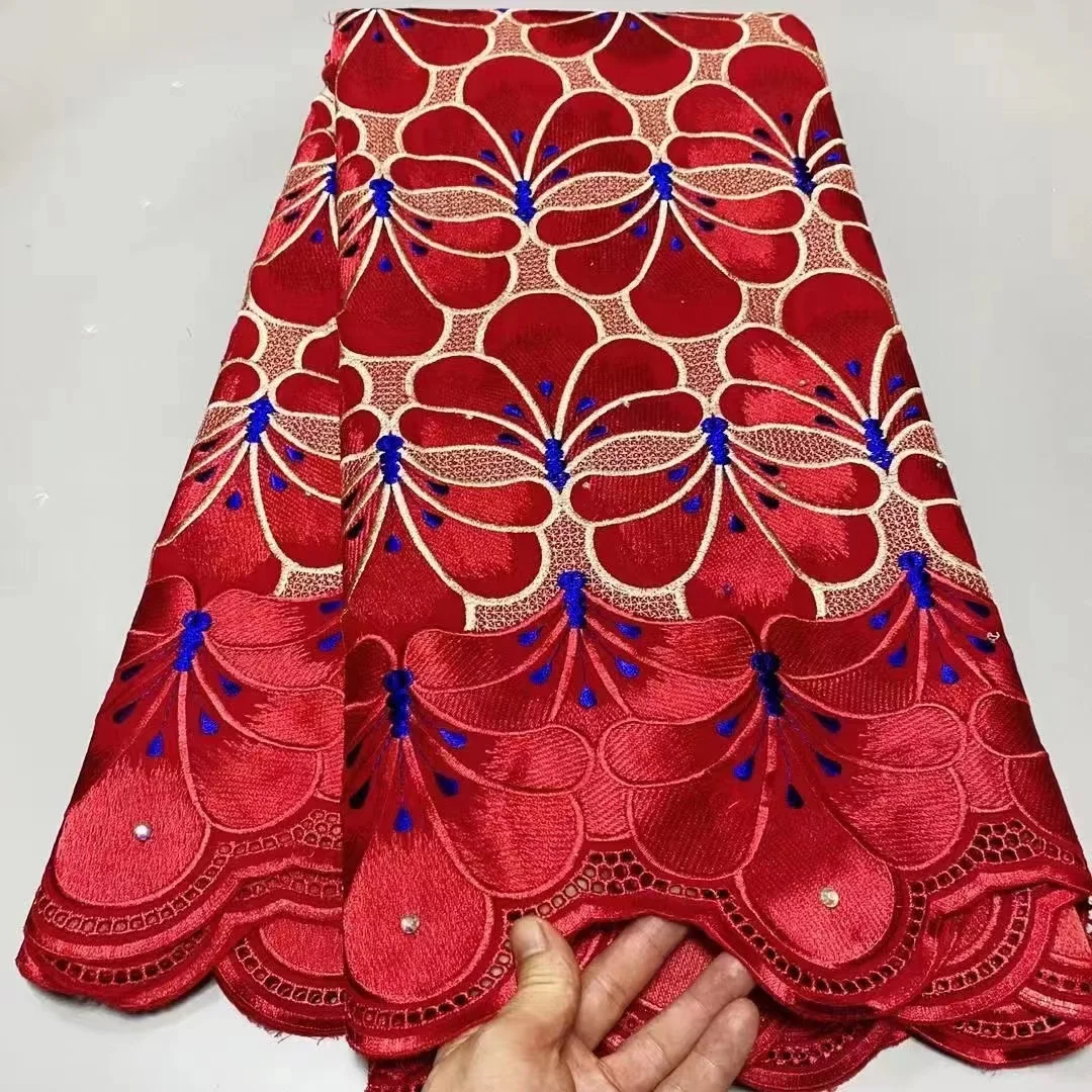 2021 Latest African Lace Fabric Hole Swiss Cotton Lace Fabric With Stones Nigerian Swiss Voile Lace In Switzerland 5yards
2021 Latest African Lace Fabric Hole Swiss Cotton Lace Fabric With Stones Nigerian Swiss Voile Lace In Switzerland 5yards