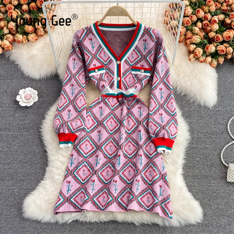 Young Gee Elegant Knitted Dress Vintage Evening Party V-neck Luxury Floral Autumn Winter Office Lady Trend Sexy Sweater Dresses
Young Gee Elegant Knitted Dress Vintage Evening Party V-neck Luxury Floral Autumn Winter Office Lady Trend Sexy Sweater Dresses