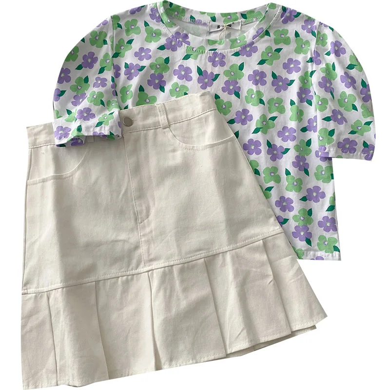 Kimutomo Casual Suit Women Korean New Summer Fashion O-neck Floral Printed Top + Solid High Waist Mini Skirts Female Sweet
Kimutomo Casual Suit Women Korean New Summer Fashion O-neck Floral Printed Top + Solid High Waist Mini Skirts Female Sweet
