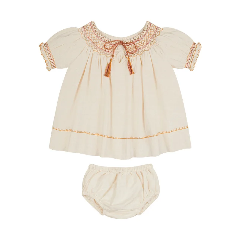 Pre-sale Kids Shirts 2021 New Summer APO Girls Cute Embroidery Short Sleeve Blouses Baby Toddler Fashion Tops Outwear Clothes 
Pre-sale Kids Shirts 2021 New Summer APO Girls Cute Embroidery Short Sleeve Blouses Baby Toddler Fashion Tops Outwear Clothes