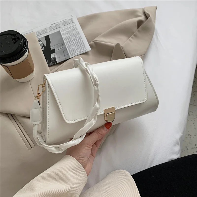This year's popular small bag women's 2020 new fashion autumn fashion single shoulder bag foreign style texture messenger bag
This year's popular small bag women's 2020 new fashion autumn fashion single shoulder bag foreign style texture messenger bag