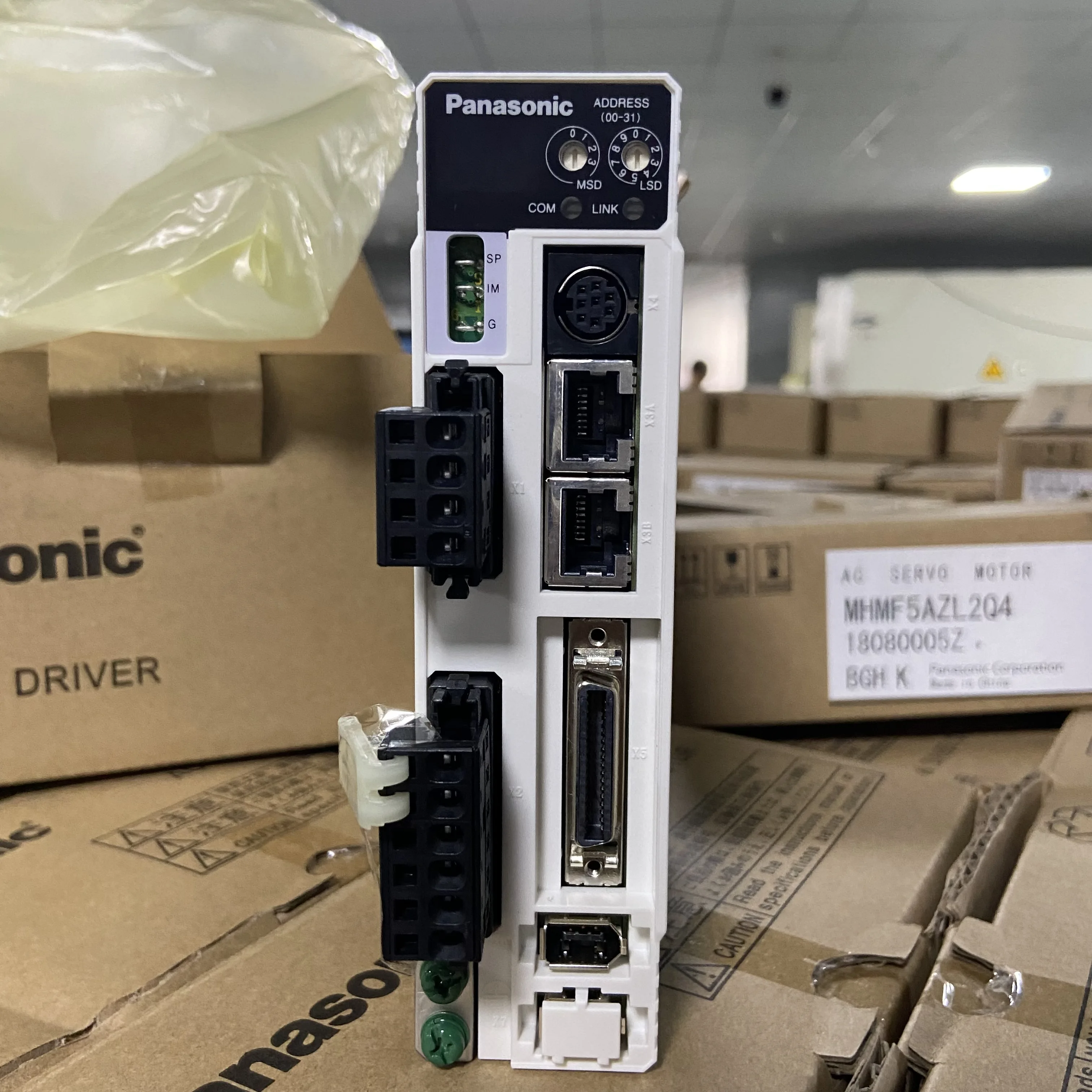 Panasonic AC Servo 100-115V 100W MADDT1107N 
Panasonic AC Servo 100-115V 100W MADDT1107N