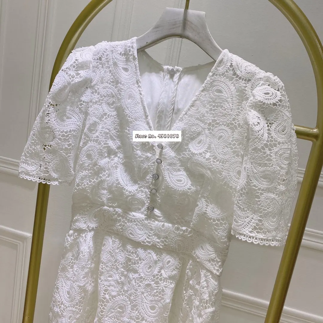 2020 Autumn New Dress Fashionable Casual Puff Sleeve White V-neck Hollow Embroidery Lace Mini Dress
2020 Autumn New Dress Fashionable Casual Puff Sleeve White V-neck Hollow Embroidery Lace Mini Dress