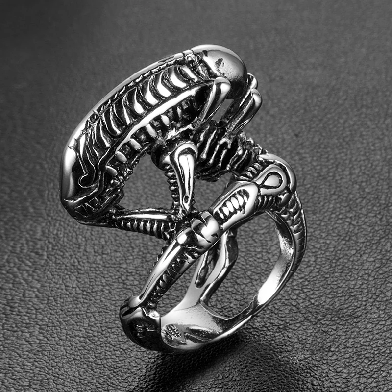 Vintage Alien Predator Finger Ring for Men And Women Cool 316L Stainless Steel Biker Ring Punk Gothic Alien Skull Ring Wholesale
Vintage Alien Predator Finger Ring for Men And Women Cool 316L Stainless Steel Biker Ring Punk Gothic Alien Skull Ring Wholesale