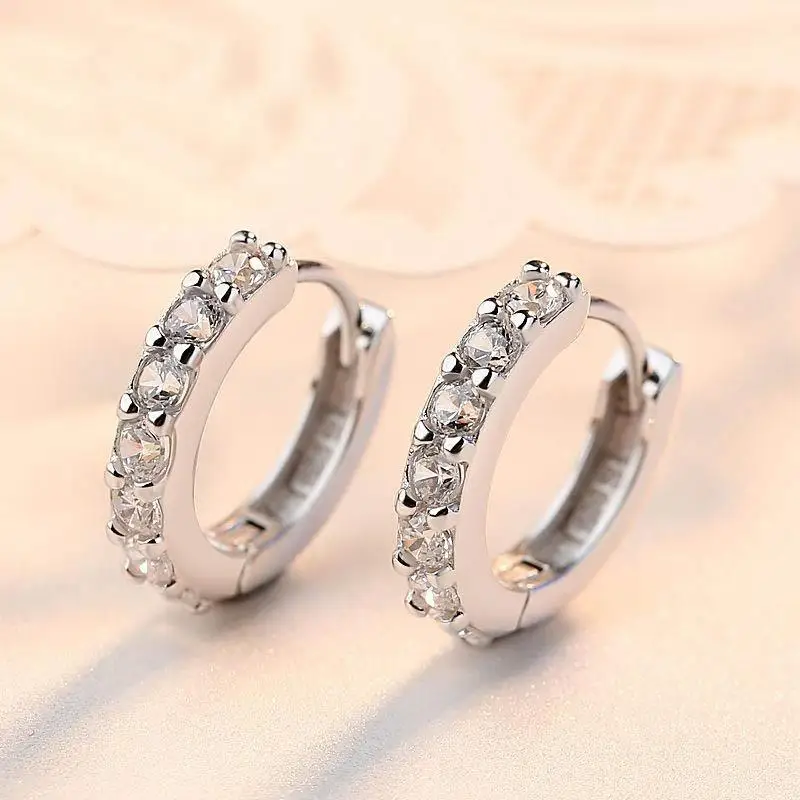 1Pair Shiny Silver Hoop Earrings for Women Circle Earrings Round Earring Wedding Jewelry Gifts
1Pair Shiny Silver Hoop Earrings for Women Circle Earrings Round Earring Wedding Jewelry Gifts
