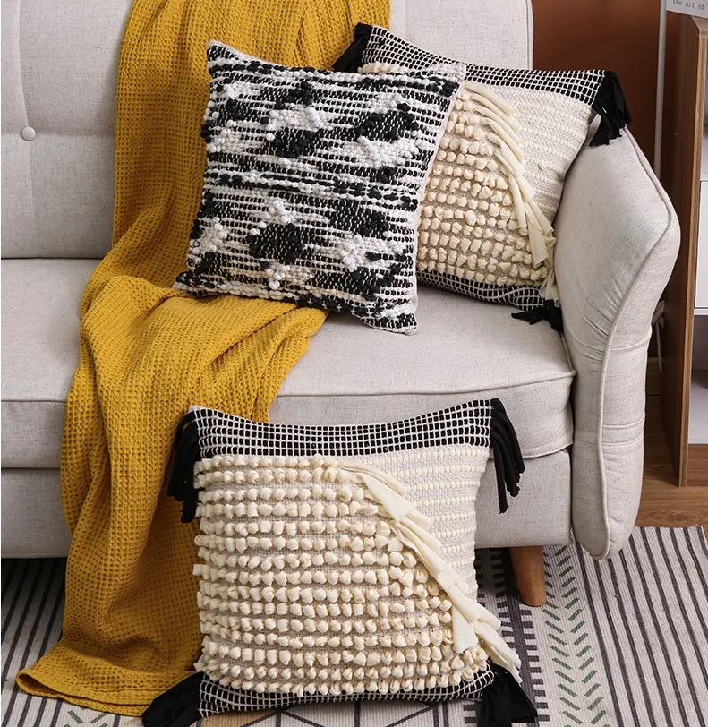 Hand Woven Black Beige Home Decor Embroidery Pillow Cover Grey Indian Cushion Cover with Tassels Pillow Case Pillow Sham 45x45cm
Hand Woven Black Beige Home Decor Embroidery Pillow Cover Grey Indian Cushion Cover with Tassels Pillow Case Pillow Sham 45x45cm
