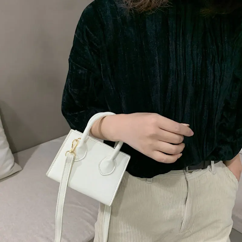 Fashion High Quality PU Leather Shoulder Bags for Women 2020 New Luxury Handbags Female Crossbody Bag
Fashion High Quality PU Leather Shoulder Bags for Women 2020 New Luxury Handbags Female Crossbody Bag
