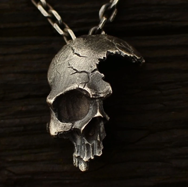 SECRET BOYS Gothic Vintage Broken Skull Stainless Steel Pendant Necklace Mens Steampunk Fashion Knight Necklace Jewelry
SECRET BOYS Gothic Vintage Broken Skull Stainless Steel Pendant Necklace Mens Steampunk Fashion Knight Necklace Jewelry