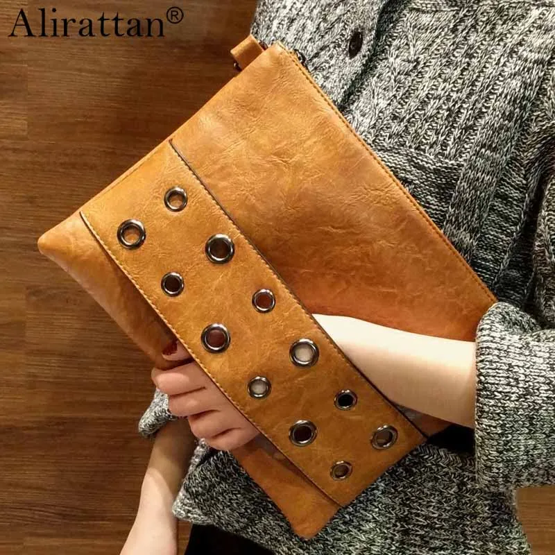 Retro Solid Color PU Leather Personalized Envelope Bag Clutch Bags For Women 2022 New Fashion Brand Ladies Casual Handbag
Retro Solid Color PU Leather Personalized Envelope Bag Clutch Bags For Women 2022 New Fashion Brand Ladies Casual Handbag