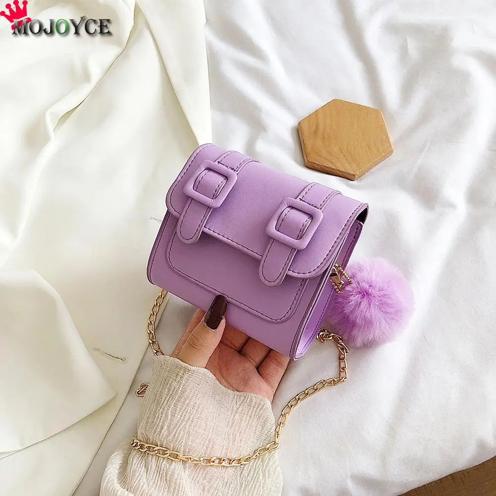 Women Casual Chain Crossbody Bag Classic Texture Creative Delicate Design Chic PU Leather Female Mini Pompom Shoulder Handbags
Women Casual Chain Crossbody Bag Classic Texture Creative Delicate Design Chic PU Leather Female Mini Pompom Shoulder Handbags