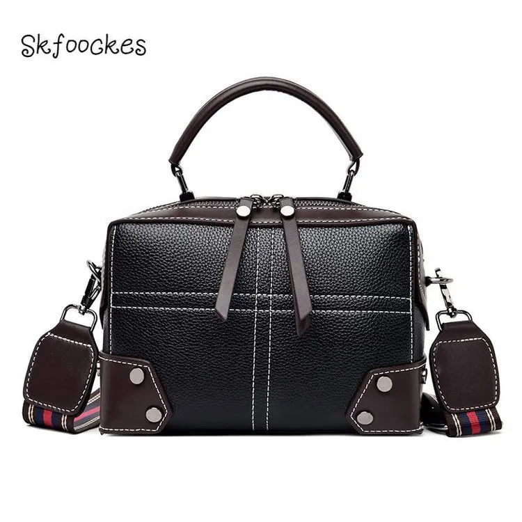Skfoockes Women's Bag 2021 New Fashion Small Square Car Sewing Handbag European and American Style One Shoulder Messenger Bag
Skfoockes Women's Bag 2021 New Fashion Small Square Car Sewing Handbag European and American Style One Shoulder Messenger Bag