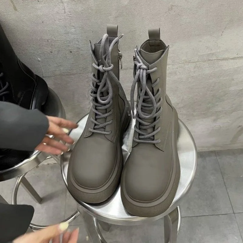 Platform Boots Womens Boots European New Autumn Winter Motorcycle Boots Nubuck Leather Shoes Wear-resisting Non-slip Women Boots
Platform Boots Womens Boots European New Autumn Winter Motorcycle Boots Nubuck Leather Shoes Wear-resisting Non-slip Women Boots