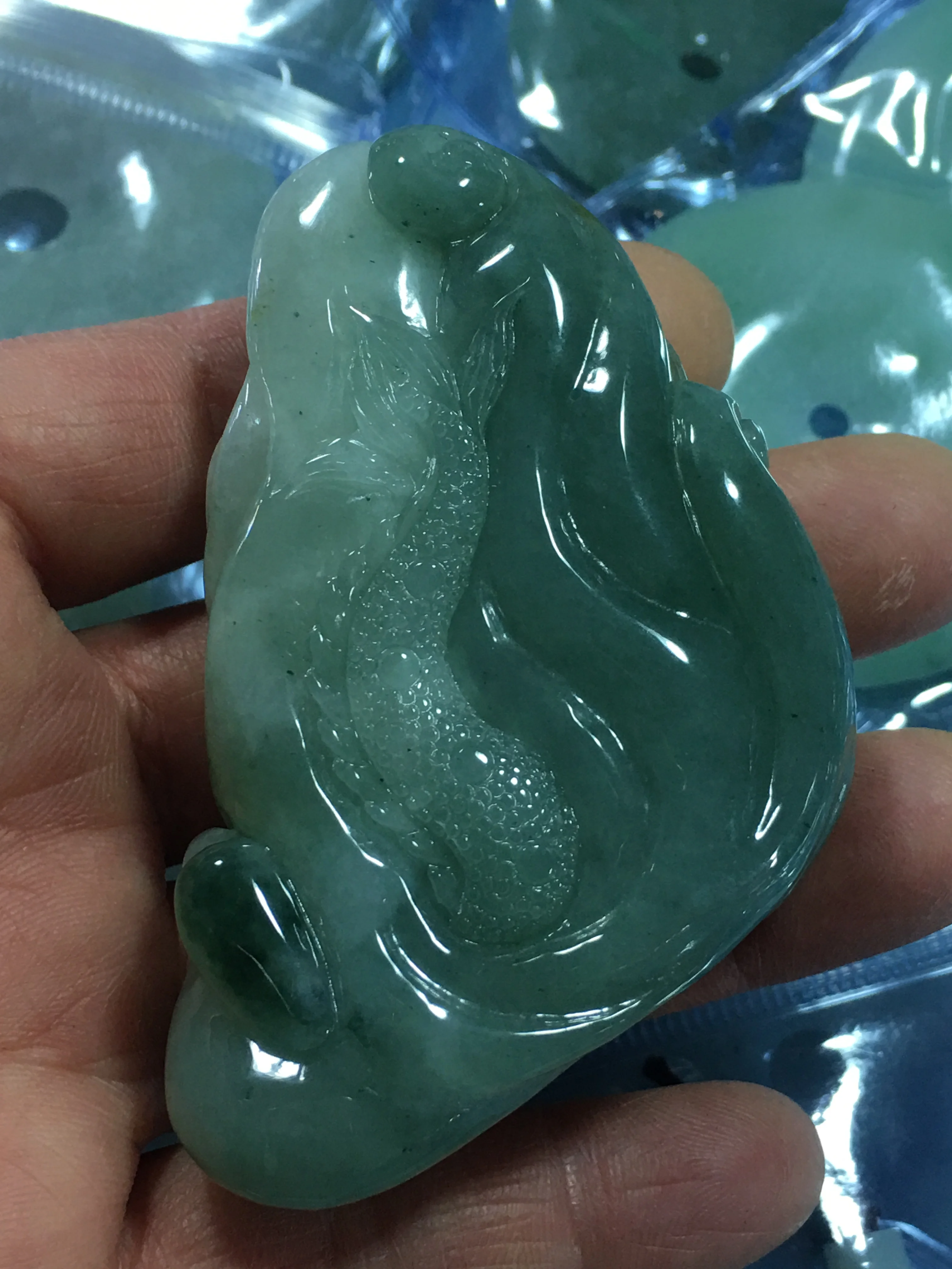 100% natural 7A Myanmar jade Hand-Carved dragon jade pendant jade necklace men women pendants jade jewelry
100% natural 7A Myanmar jade Hand-Carved dragon jade pendant jade necklace men women pendants jade jewelry