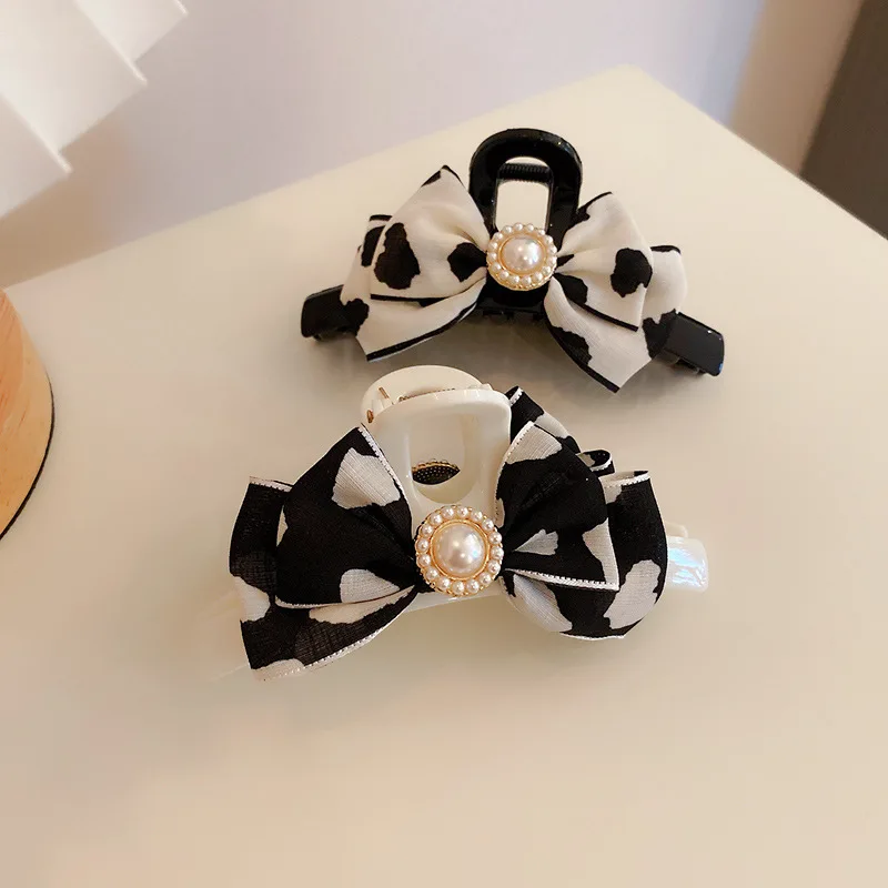 Fashion simple headdress Girly heart flannel bow pearl hairpin catch clip High quality personality hair accessories women
Fashion simple headdress Girly heart flannel bow pearl hairpin catch clip High quality personality hair accessories women