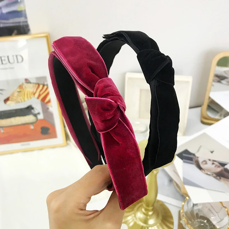 2021 New Velvet Bow Headbands Women Headwear Vintage Bow Knot Hairbands Bezel Hair Hoop For Women Hair accessories
2021 New Velvet Bow Headbands Women Headwear Vintage Bow Knot Hairbands Bezel Hair Hoop For Women Hair accessories