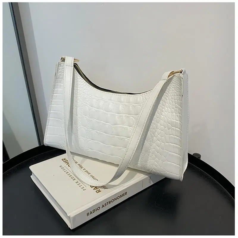 

Women Underarm Bag Handbags 2021 Fashion Retro Crocodile Pattern Embossed Small Square Bag Women's one-Shoulder Baguette Bag