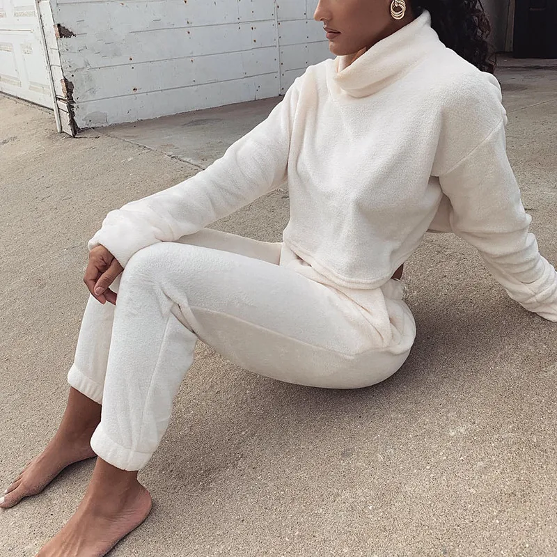 Autumn Winter Women Set Long Sleeve Turtleneck Tops And Pants Women 2 Piece Set Casual Warm Women's Suit Set
Autumn Winter Women Set Long Sleeve Turtleneck Tops And Pants Women 2 Piece Set Casual Warm Women's Suit Set