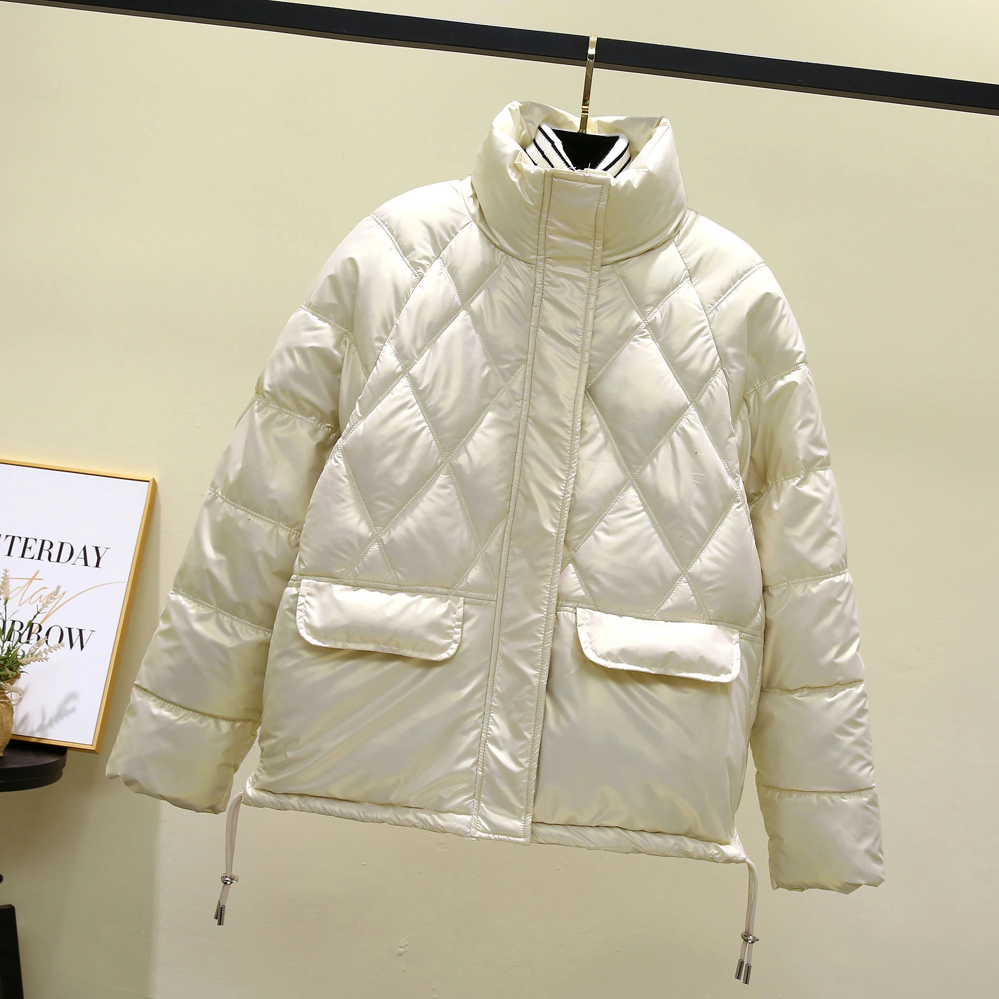 Beardon 2021 Winter Women's Short New Shiny Down Cotton Jackets stand-up collar loose Student Padded Coat
Beardon 2021 Winter Women's Short New Shiny Down Cotton Jackets stand-up collar loose Student Padded Coat