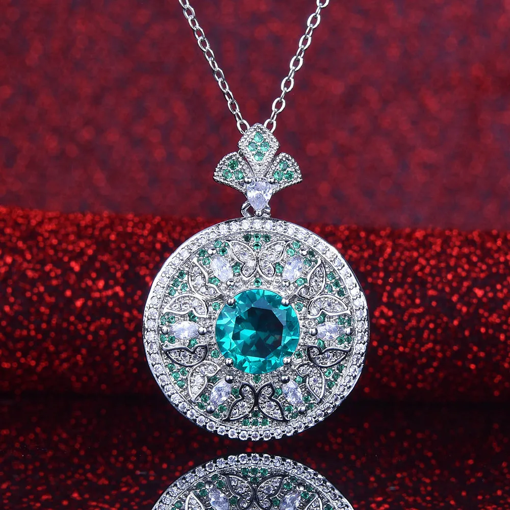 Luxury Butterfly Carved Crystal Emerald Gemstones Diamonds Pendant Necklaces for Women 18k White Gold Silver Color Fine Jewelry
Luxury Butterfly Carved Crystal Emerald Gemstones Diamonds Pendant Necklaces for Women 18k White Gold Silver Color Fine Jewelry