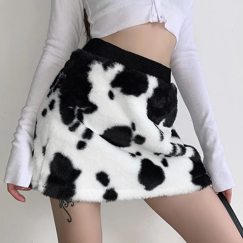 Trendy Soft Fuzzy Mini Skirts Women Korea Style Black White Pattern High Waist Short Skirt Winter Wild Retro Pack Hip Clothes
Trendy Soft Fuzzy Mini Skirts Women Korea Style Black White Pattern High Waist Short Skirt Winter Wild Retro Pack Hip Clothes
