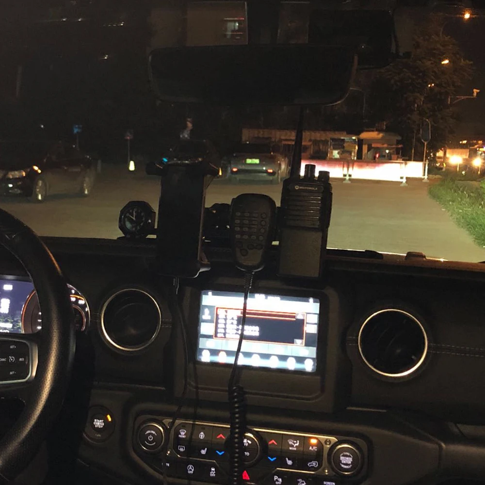 Multi-Function Center Console,Mobile Phone Bracket,Walkie Talkie Stand,Clock Combination For Jeep Wrangler JL 2018+
Multi-Function Center Console,Mobile Phone Bracket,Walkie Talkie Stand,Clock Combination For Jeep Wrangler JL 2018+