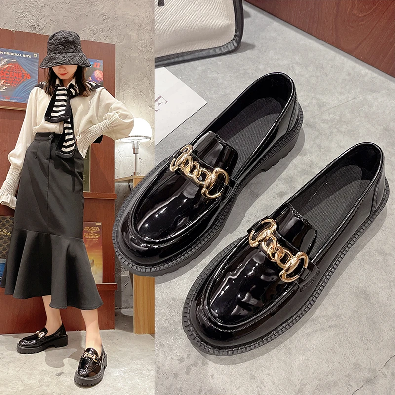 New Women Casual Fashion Patent leather shoes Metal decoration Girls British style Female Zapatos De Mujer Tenis Feminino 
New Women Casual Fashion Patent leather shoes Metal decoration Girls British style Female Zapatos De Mujer Tenis Feminino