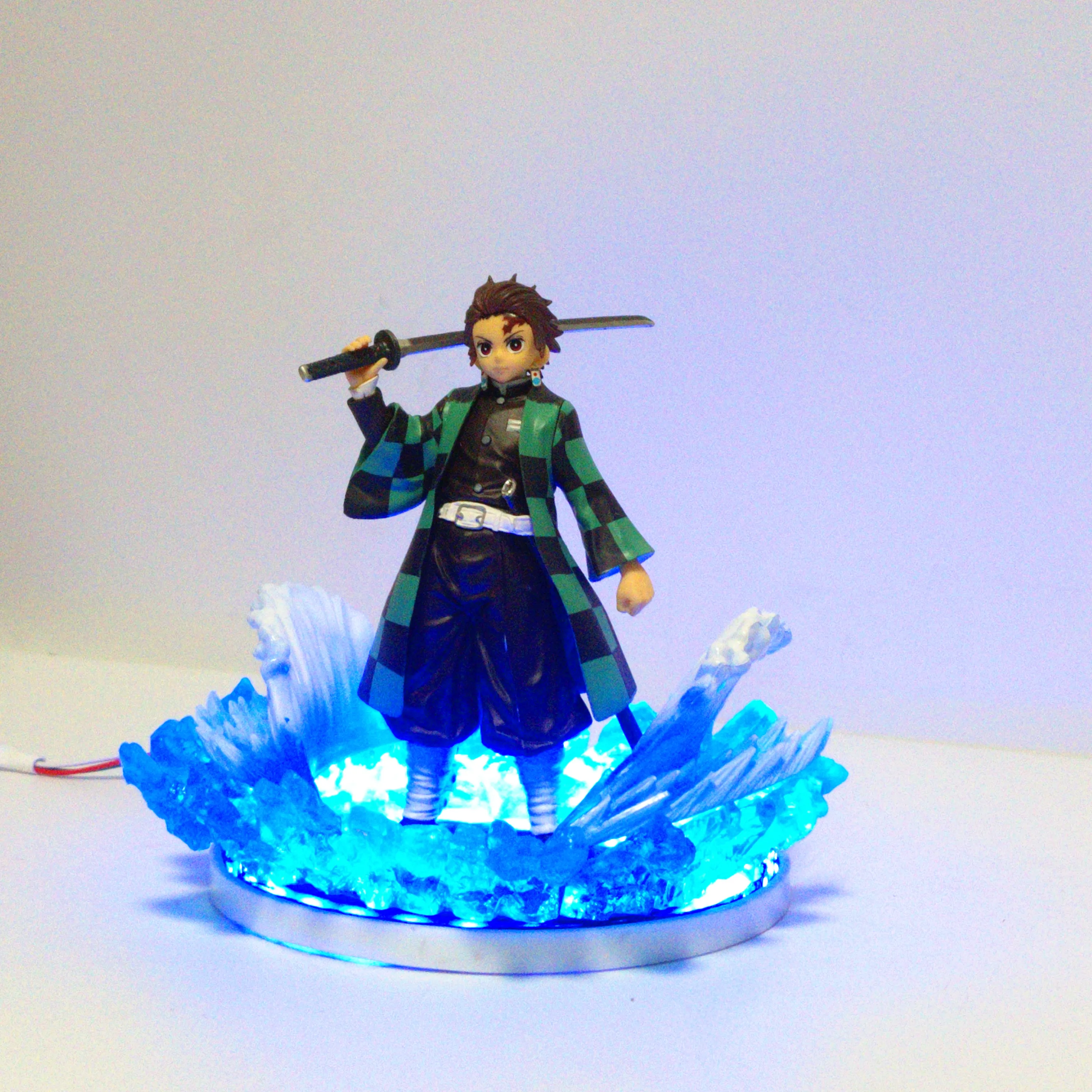 Demon Slayer Figure Tanjirou Led Water Scene PVC Action Figures Kimetsu no Yaiba Anime Figure Collectible Model Toys Diorama 
Demon Slayer Figure Tanjirou Led Water Scene PVC Action Figures Kimetsu no Yaiba Anime Figure Collectible Model Toys Diorama