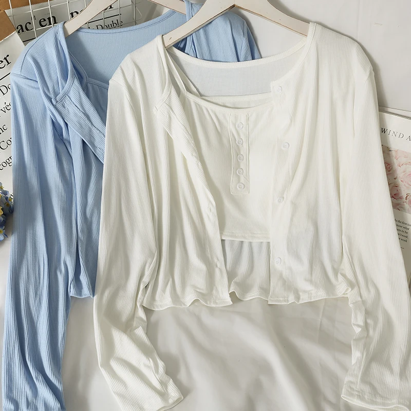 2021 New Autumn Suit Women's Thin Loose Show Thin Single-breasted Long-sleeve Top with A Short Tank Top 2 Piece
2021 New Autumn Suit Women's Thin Loose Show Thin Single-breasted Long-sleeve Top with A Short Tank Top 2 Piece