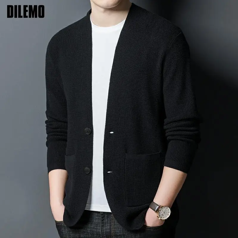 Top Quality New Autum Winter Brand Fashion Knit Thick Button Up Cardigan Men Korean Casual Solid Coats Jacket Men Clothes
Top Quality New Autum Winter Brand Fashion Knit Thick Button Up Cardigan Men Korean Casual Solid Coats Jacket Men Clothes