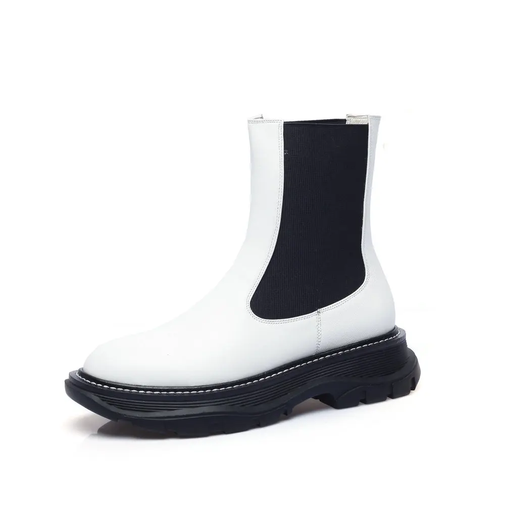 SKLFGXZY Women boots Genuine leather movement Female boots The new fashion black snow boots To keep warm
SKLFGXZY Women boots Genuine leather movement Female boots The new fashion black snow boots To keep warm