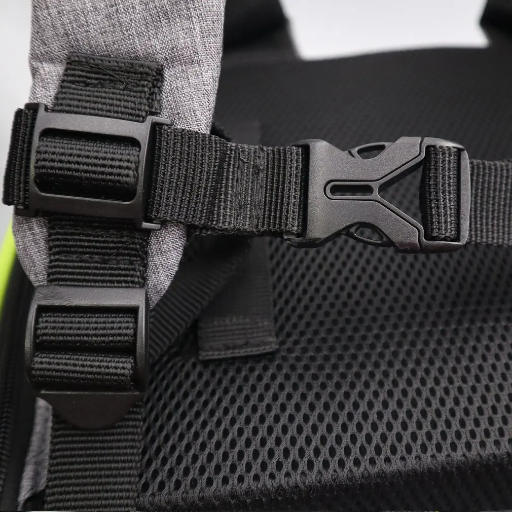 Pet Backpack Small And Medium Outdoor Travel Cat And Dog Bag Car Portable Multifunctional Durable Backpack 
Pet Backpack Small And Medium Outdoor Travel Cat And Dog Bag Car Portable Multifunctional Durable Backpack