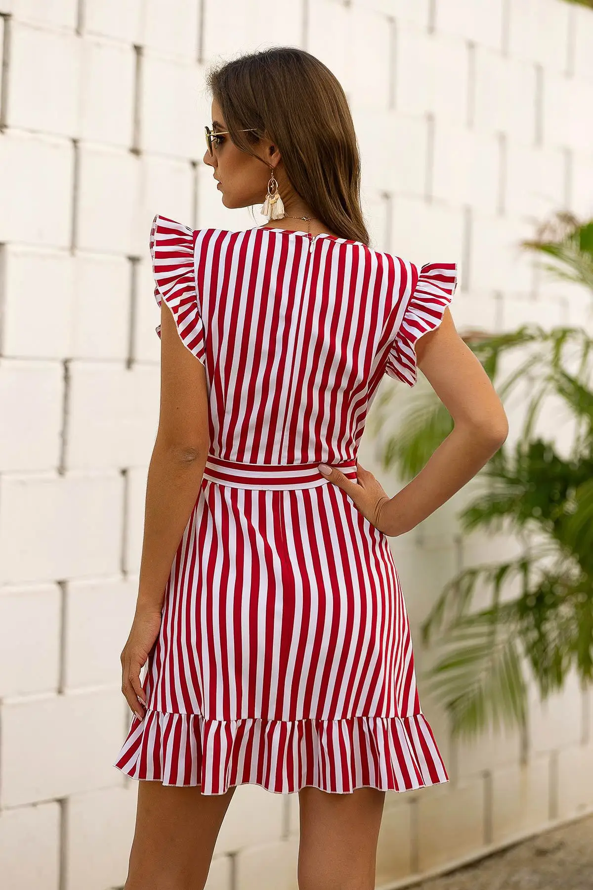 glasses Summer Women Ruffled Dress Bohemian Ethnic Dress O-neck Belt Slim Dress Striped Dress Female Irregular Hem Dress
glasses Summer Women Ruffled Dress Bohemian Ethnic Dress O-neck Belt Slim Dress Striped Dress Female Irregular Hem Dress