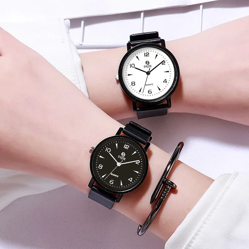 Светящиеся мужские и женские часы светодиодные цифровые кварцевые с кожаным