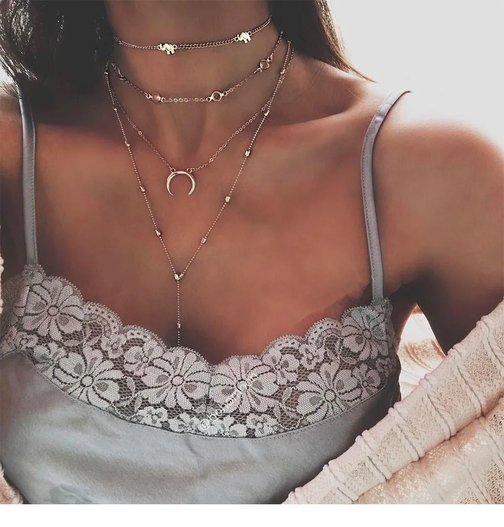 2pcs/pack Bohemian Moon Pendant Multi-layer Handmade Necklace Set Four Layers as a Gift for Girlfriend Valentine's Day Gift
2pcs/pack Bohemian Moon Pendant Multi-layer Handmade Necklace Set Four Layers as a Gift for Girlfriend Valentine's Day Gift