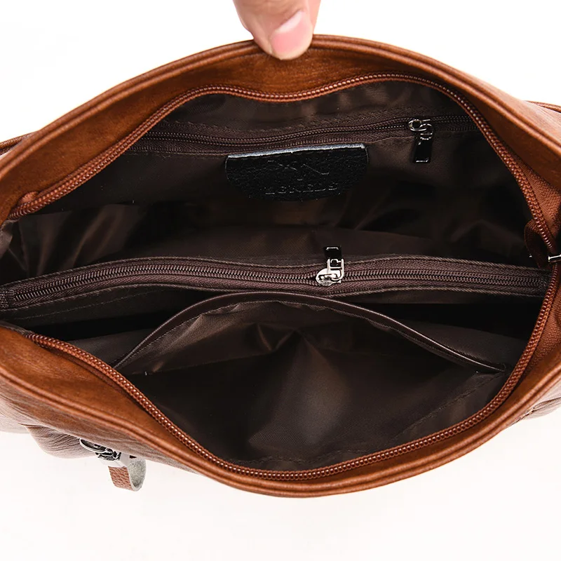 Luxury Women Brand Soft Leather Handbag Elegant Big Messenger Bag Famous Designer Shoulder Bags Ladies Retro Solid Crossbody Bag
Luxury Women Brand Soft Leather Handbag Elegant Big Messenger Bag Famous Designer Shoulder Bags Ladies Retro Solid Crossbody Bag