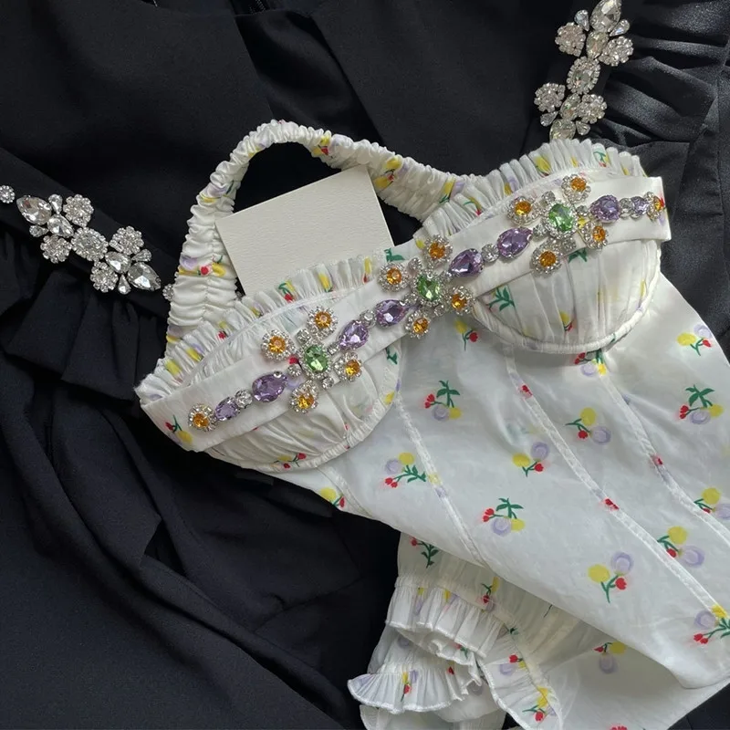 Summer Sexy Luxury Diamond Floral Camisole Beading Girl Club Sleeveless Sling Backless Top Female Bodysuit Party Clothes
Summer Sexy Luxury Diamond Floral Camisole Beading Girl Club Sleeveless Sling Backless Top Female Bodysuit Party Clothes