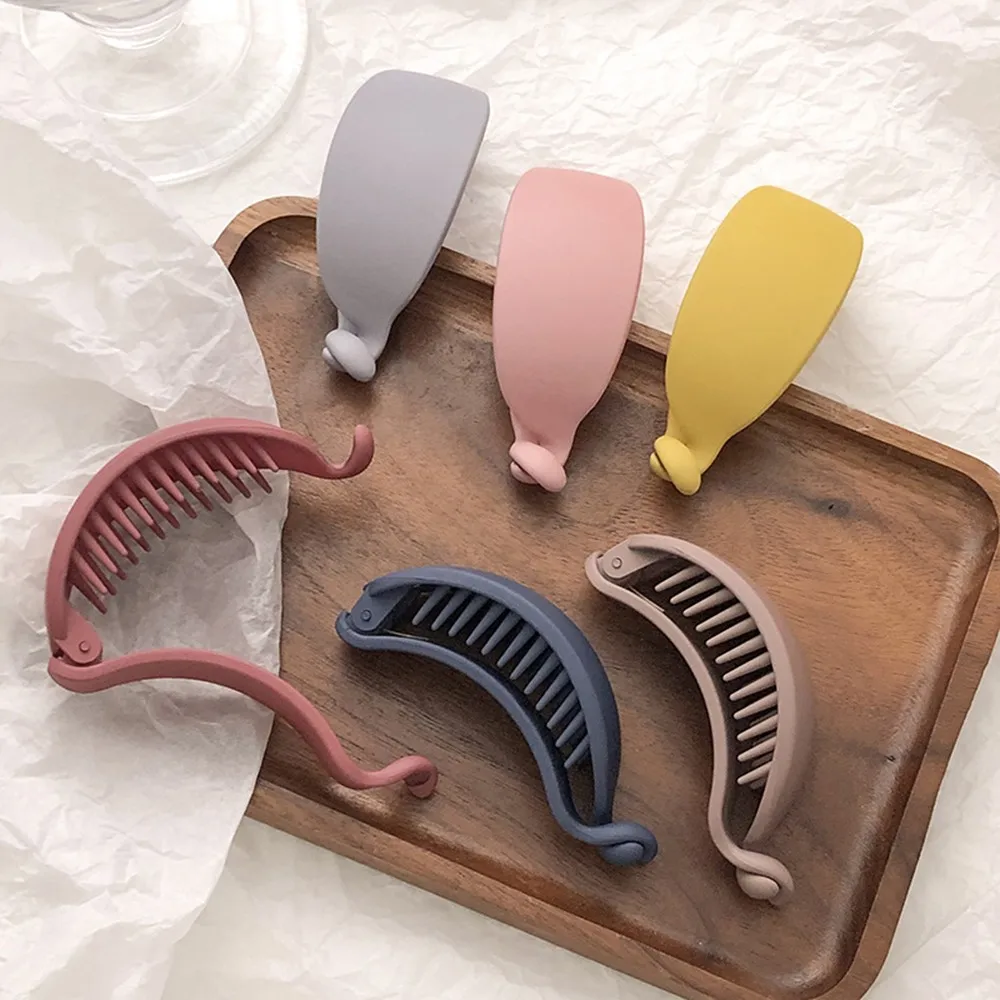 Summer New Fashion Hairpin Elegant Women's Clips Hair Accessories Catch Ponytail Banana Clip Prom 2021
Summer New Fashion Hairpin Elegant Women's Clips Hair Accessories Catch Ponytail Banana Clip Prom 2021